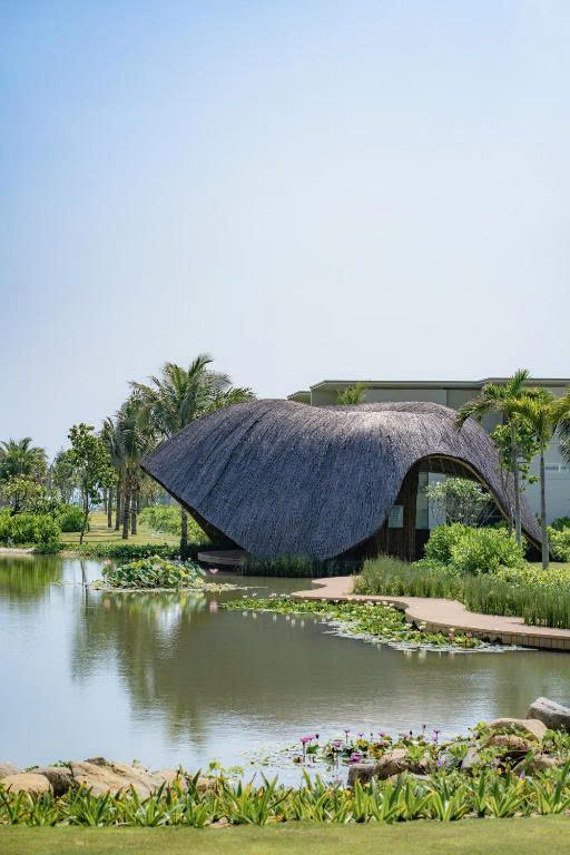 THE OCEAN RESORT